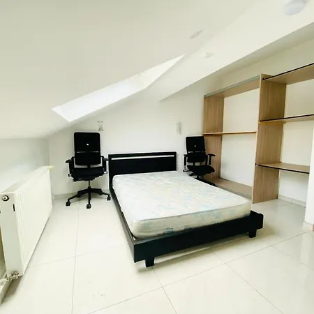 منزل للإقامة Multiple Sunshiny Pleasant Very Near Luxembourg *