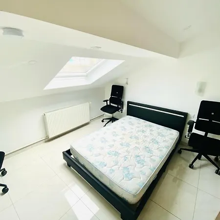 Multiple Sunshiny Pleasant Very Near Luxembourg *