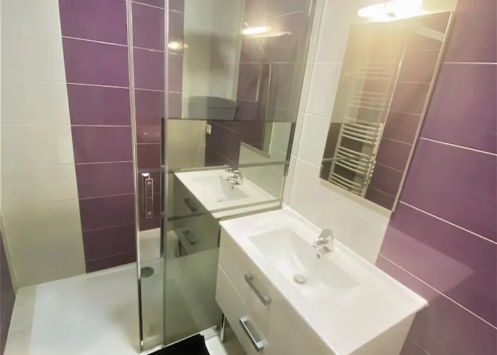 Multiple Sunshiny Pleasant Very Near Luxembourg Kwatera prywatna